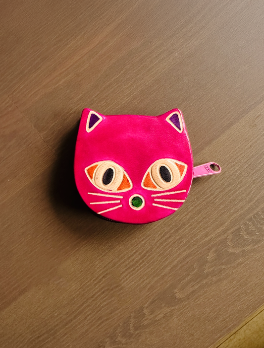 Handmade Leather Zipper Pouch for Cat Lovers
